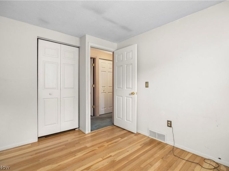 5742 Pleasant Street, North Ridgeville, OH 44039 Photo 15