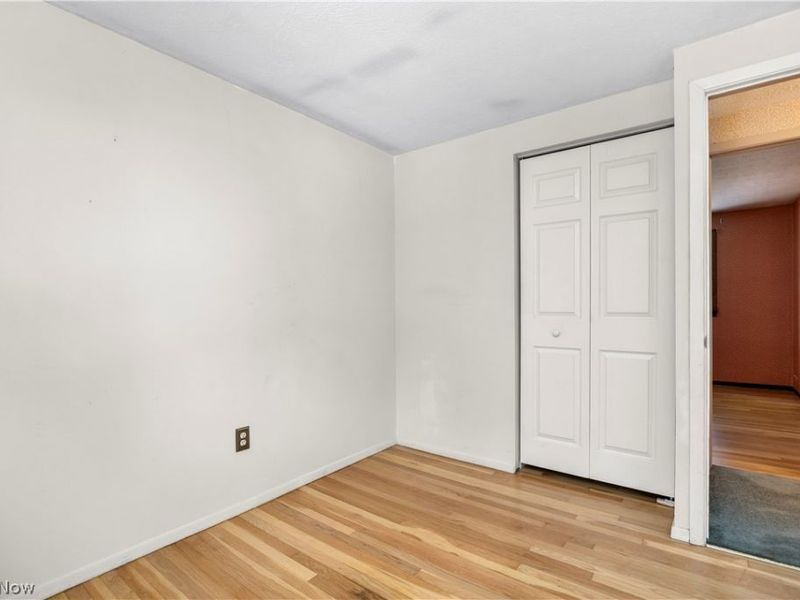 5742 Pleasant Street, North Ridgeville, OH 44039 Photo 16