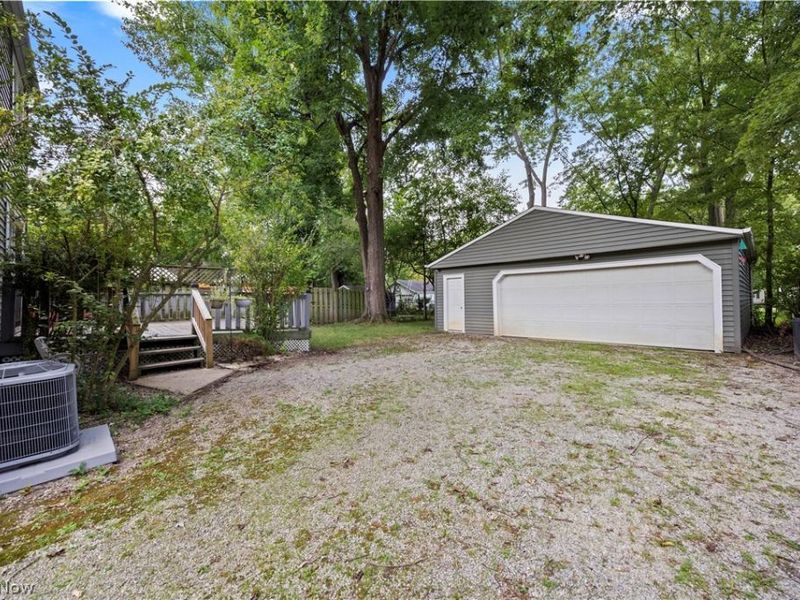 5742 Pleasant Street, North Ridgeville, OH 44039 Photo 32