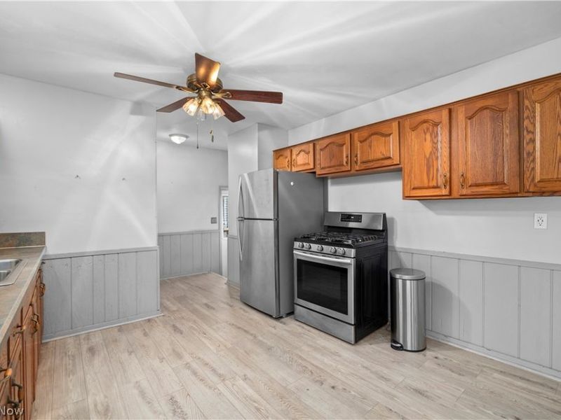 5742 Pleasant Street, North Ridgeville, OH 44039 Photo 6