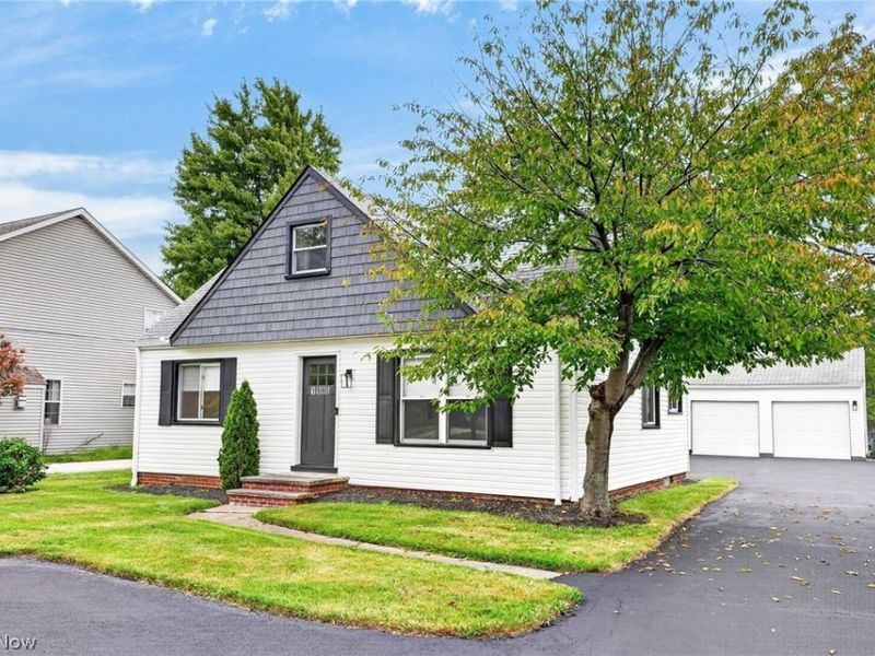 1995 Columbia Road, Westlake, OH 44145 Photo 1