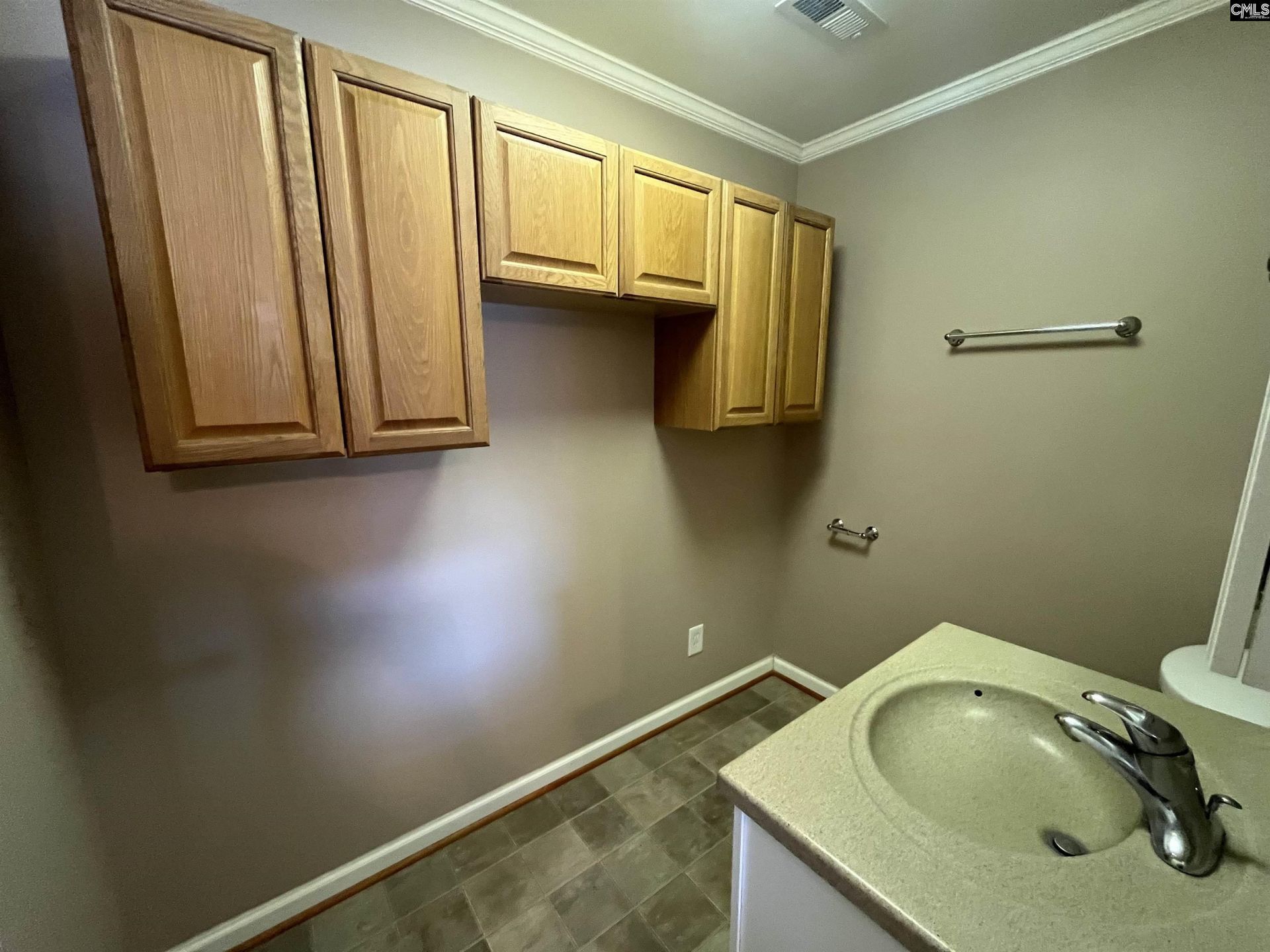 2460 Cottage Lane  Photo 15