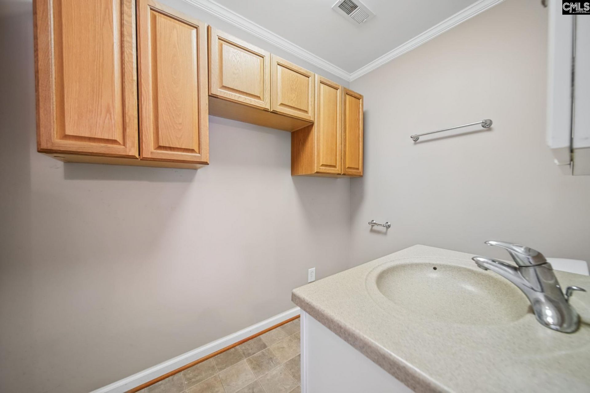 2460 Cottage Lane  Photo 33
