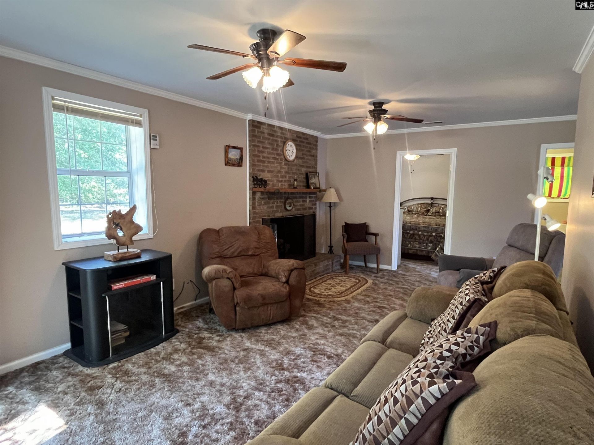 2460 Cottage Lane  Photo 4