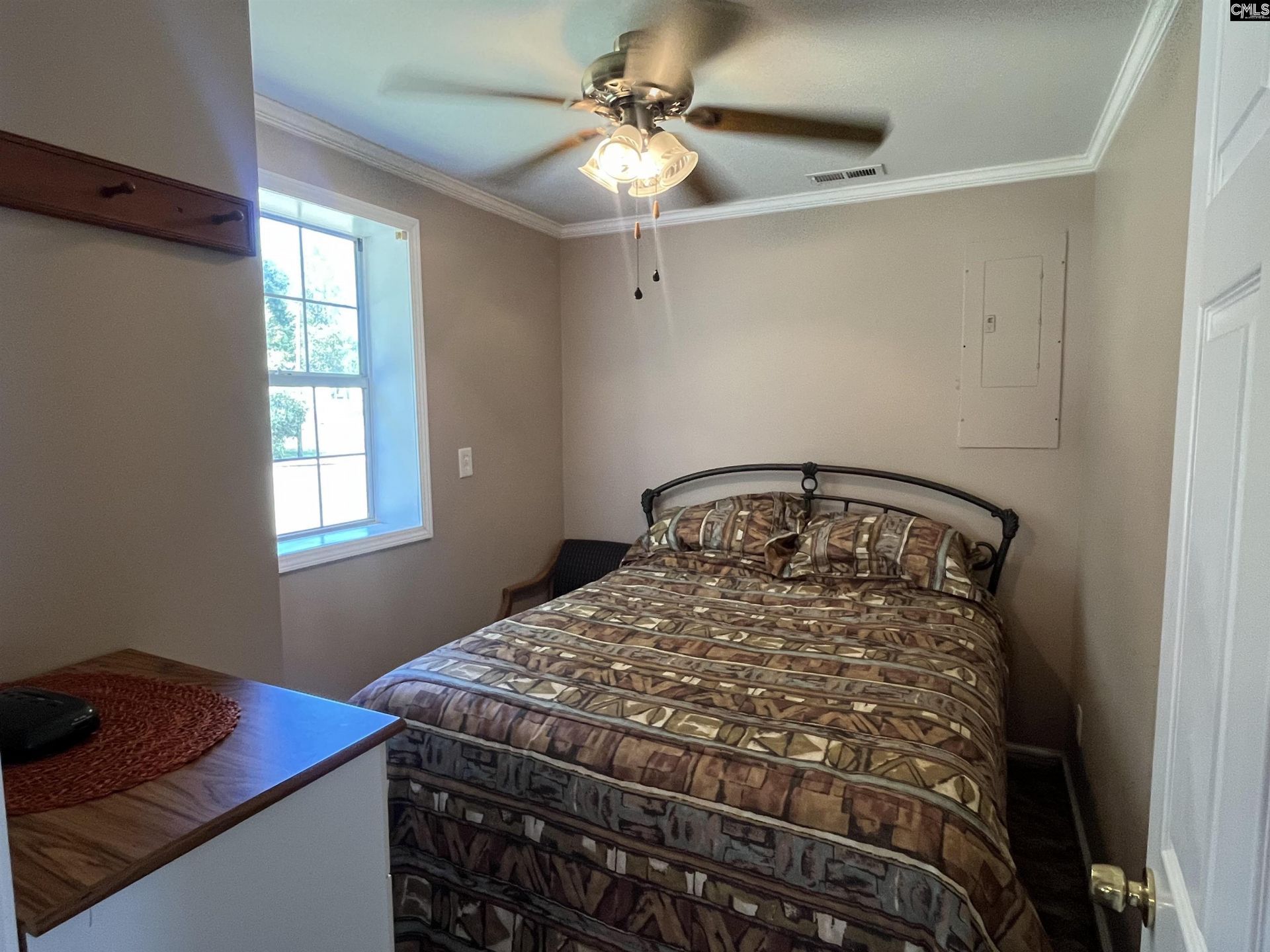 2460 Cottage Lane  Photo 5