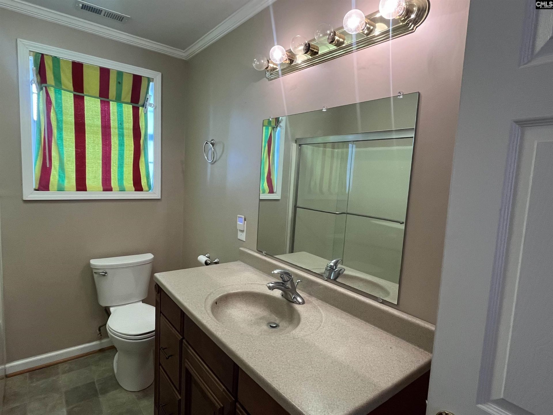 2460 Cottage Lane  Photo 6