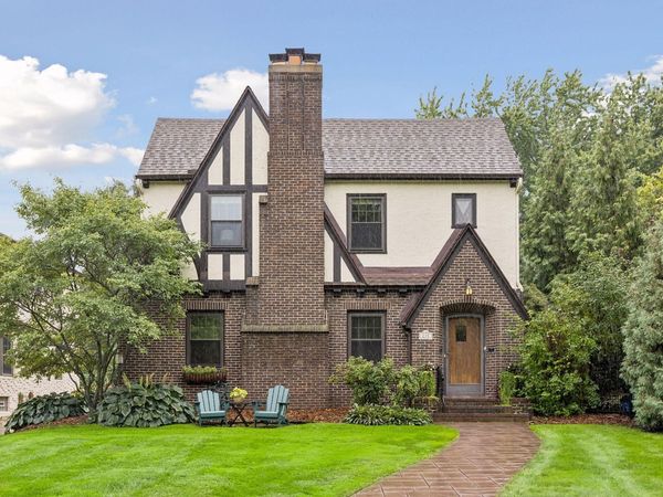 215 W Minnehaha Parkway, Minneapolis, MN 55419