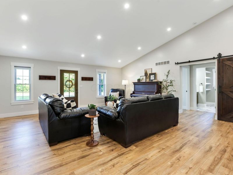 6085 Julian Road SW, Amanda, OH 43102 Photo 13
