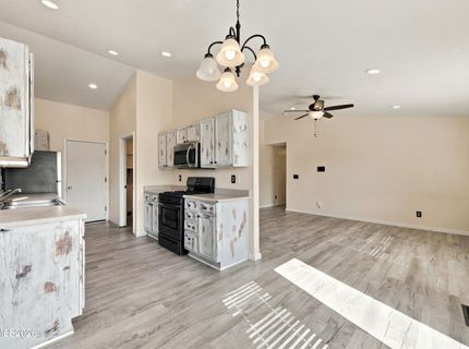 202 Rosecrest Drive, Fernley, NV 89408 Photo