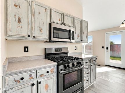 202 Rosecrest Drive, Fernley, NV 89408 Photo