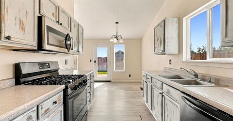 202 Rosecrest Drive, Fernley, NV 89408 Photo