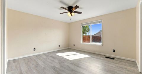 202 Rosecrest Drive, Fernley, NV 89408 Photo