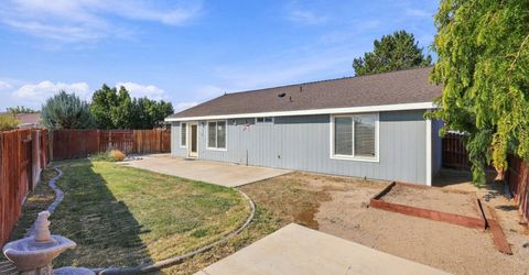 202 Rosecrest Drive, Fernley, NV 89408 Photo