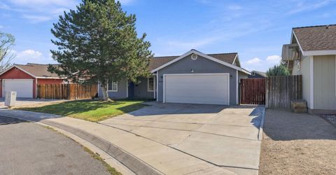 202 Rosecrest Drive, Fernley, NV 89408 Photo