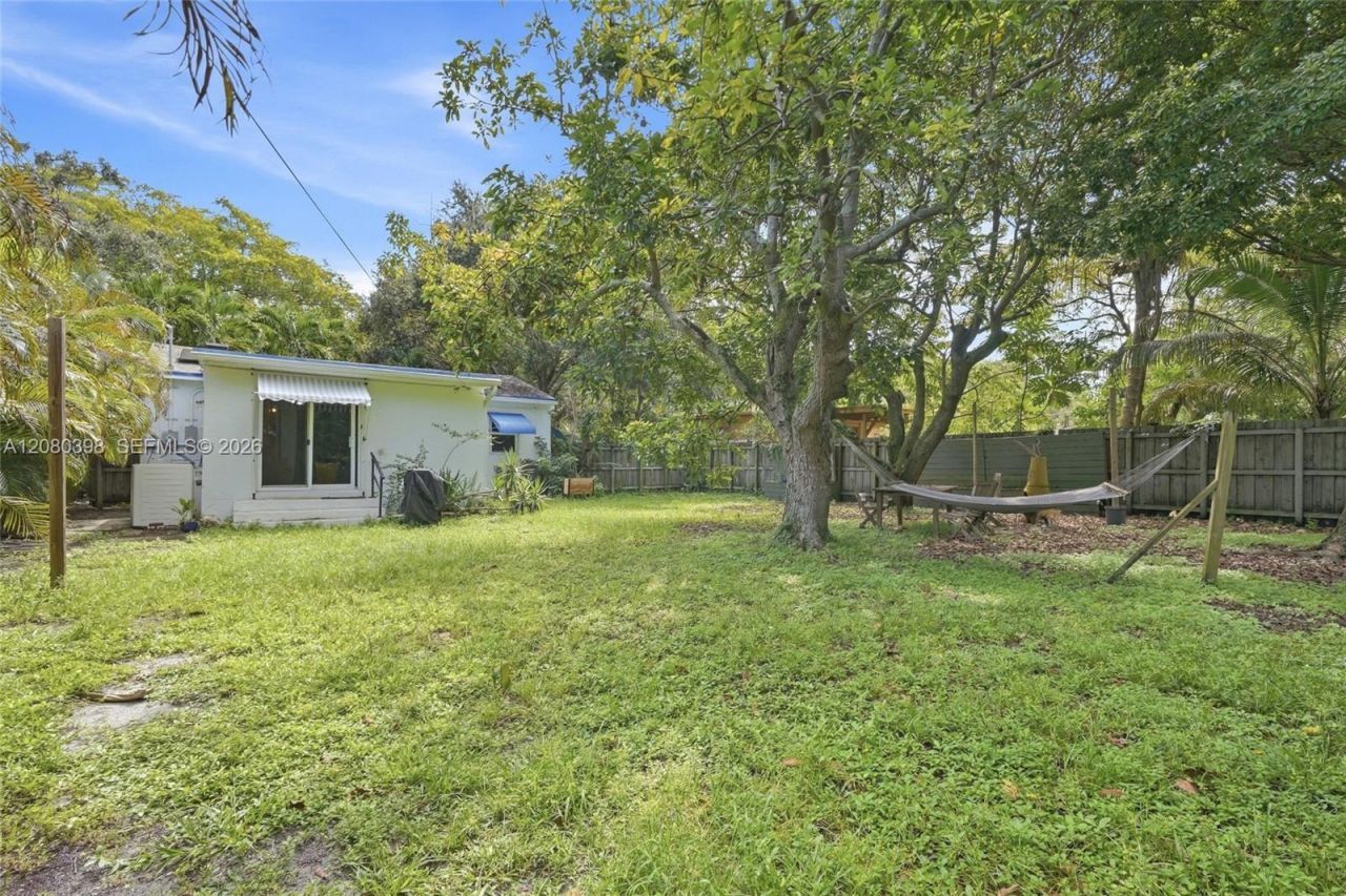 12310 NE 12th Ct , North Miami, FL 33161 Photo