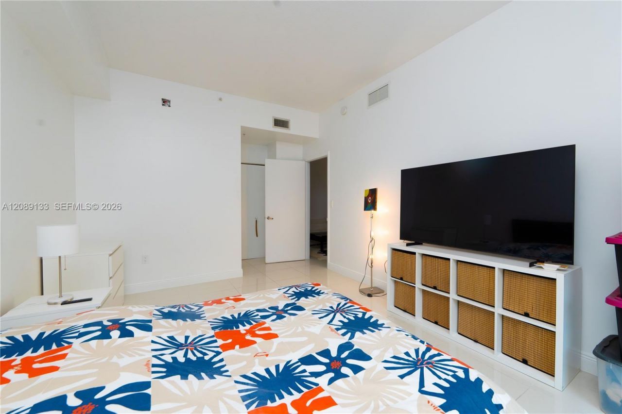 Please Call For Address, Unit A02, Miami, FL 33125 Photo