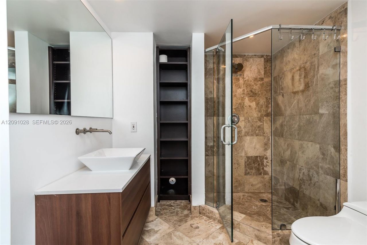 1330 Ocean Dr, Unit R5B, Miami Beach, FL 33139 Photo