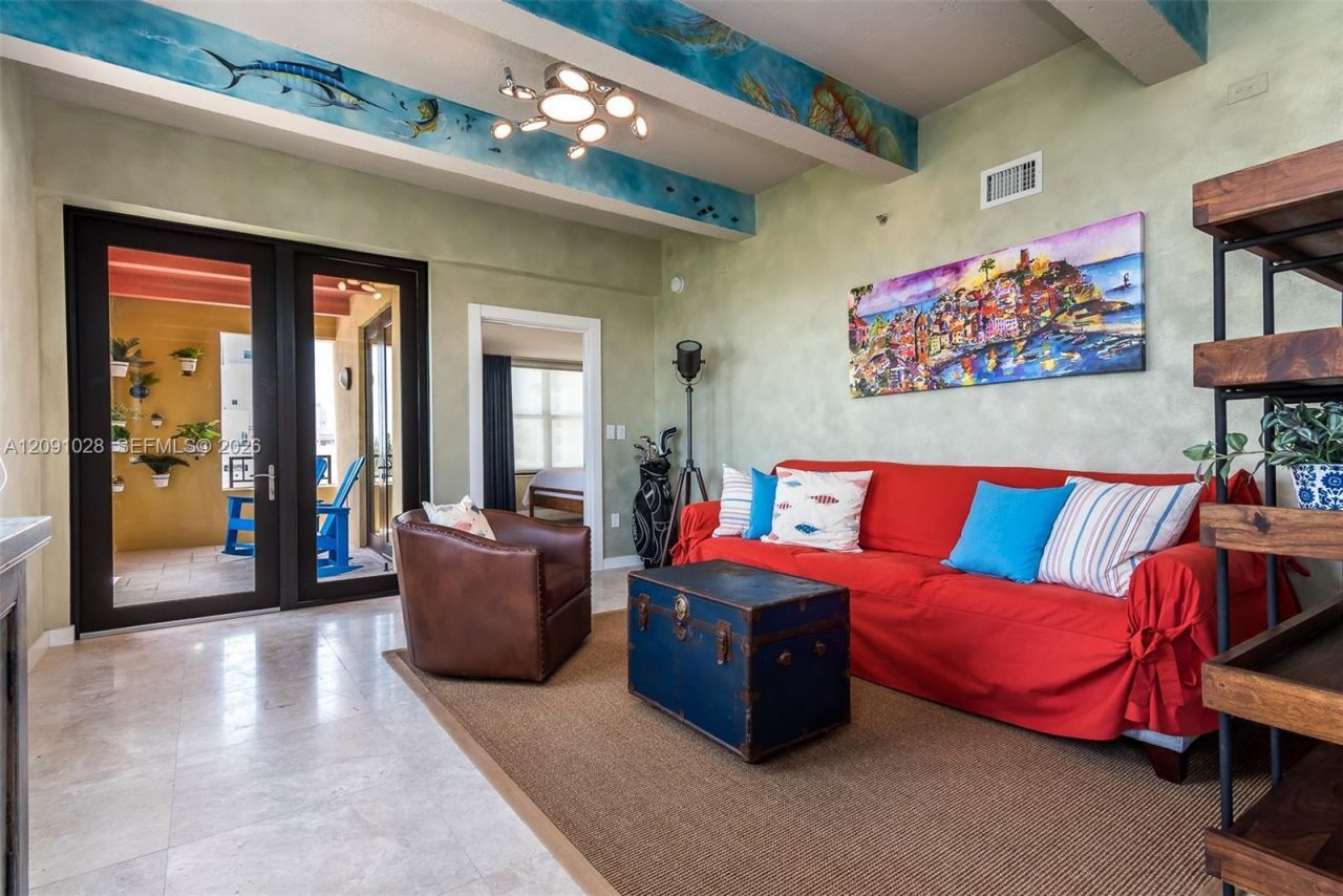 1330 Ocean Dr, Unit R5B, Miami Beach, FL 33139 Photo