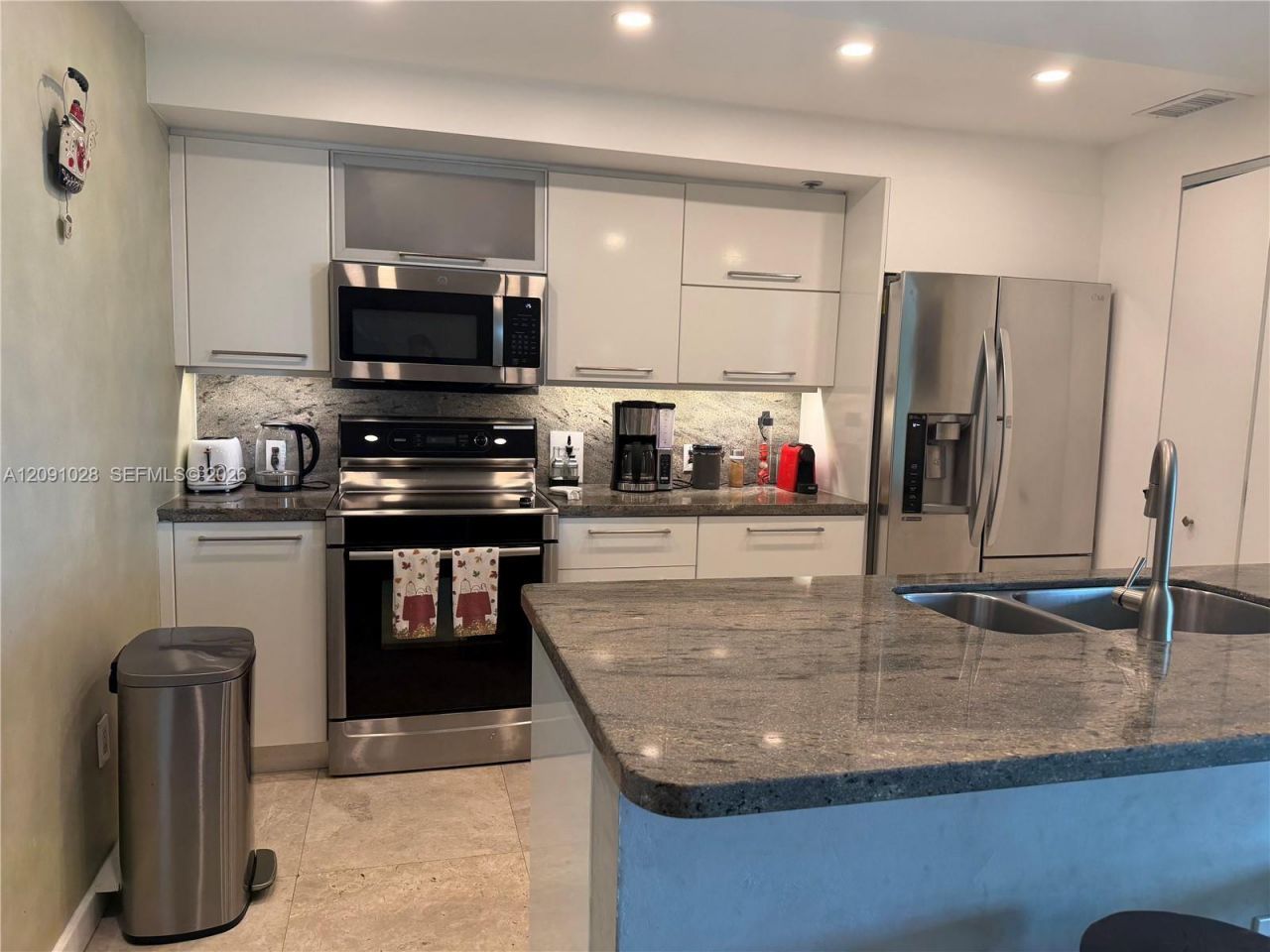 1330 Ocean Dr, Unit R5B, Miami Beach, FL 33139 Photo