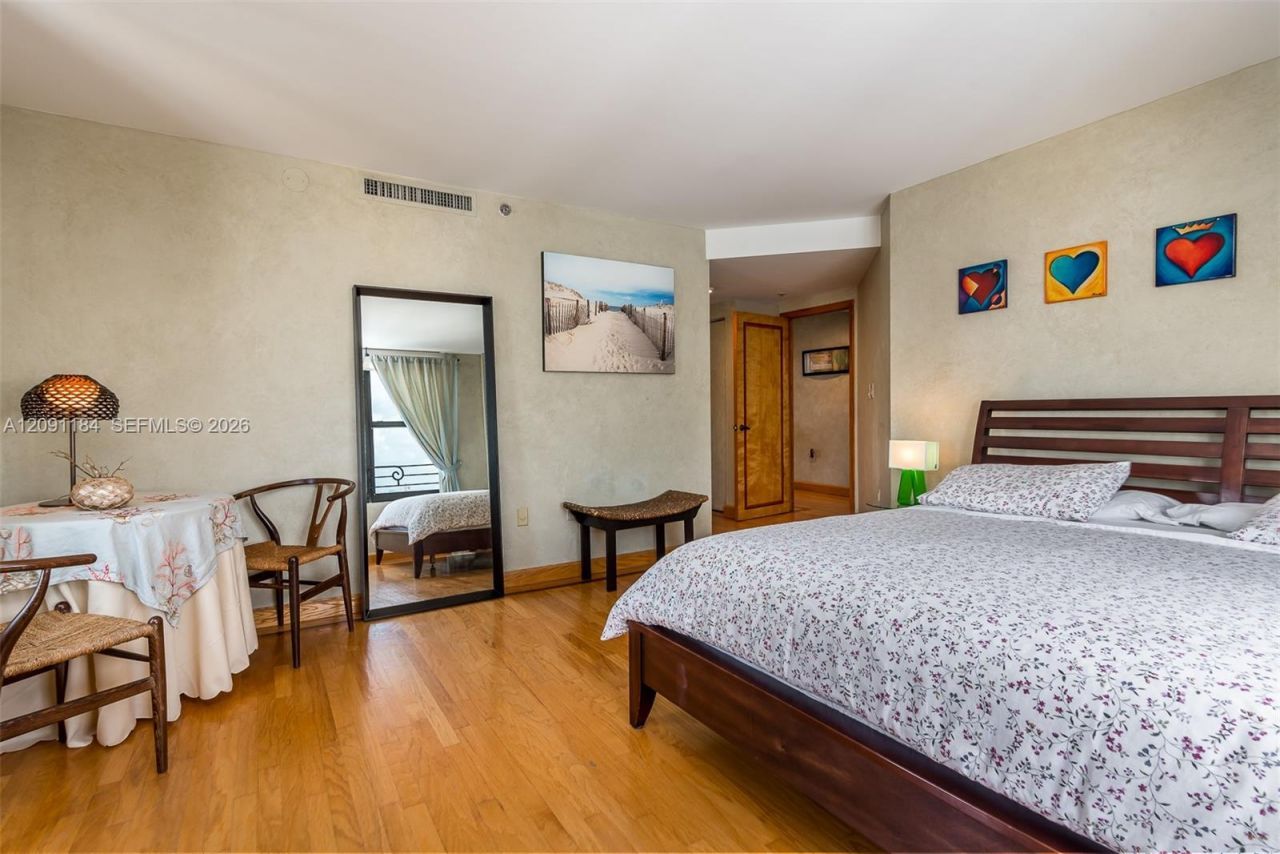 1330 Ocean Dr, Unit R5F, Miami Beach, FL 33139 Photo