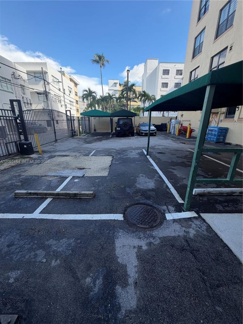 1330 Ocean Dr, Unit R5F, Miami Beach, FL 33139 Photo