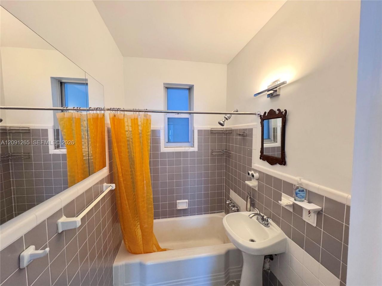 123 3rd St , Unit 10, Miami Beach, FL 33139 Photo