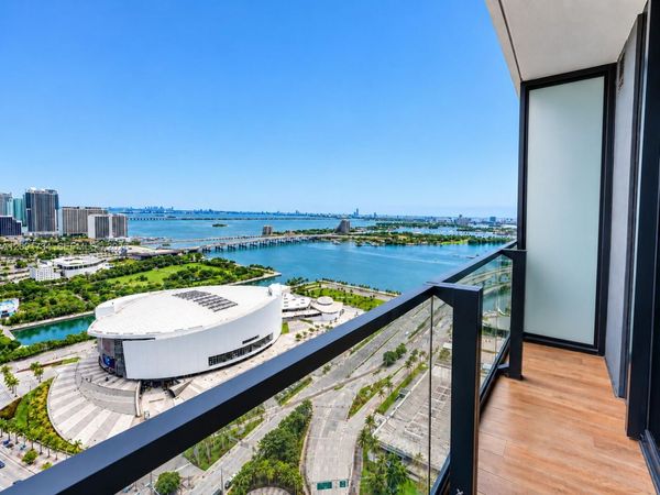 398 NE 5th St, Unit 3805, Miami, FL 33132