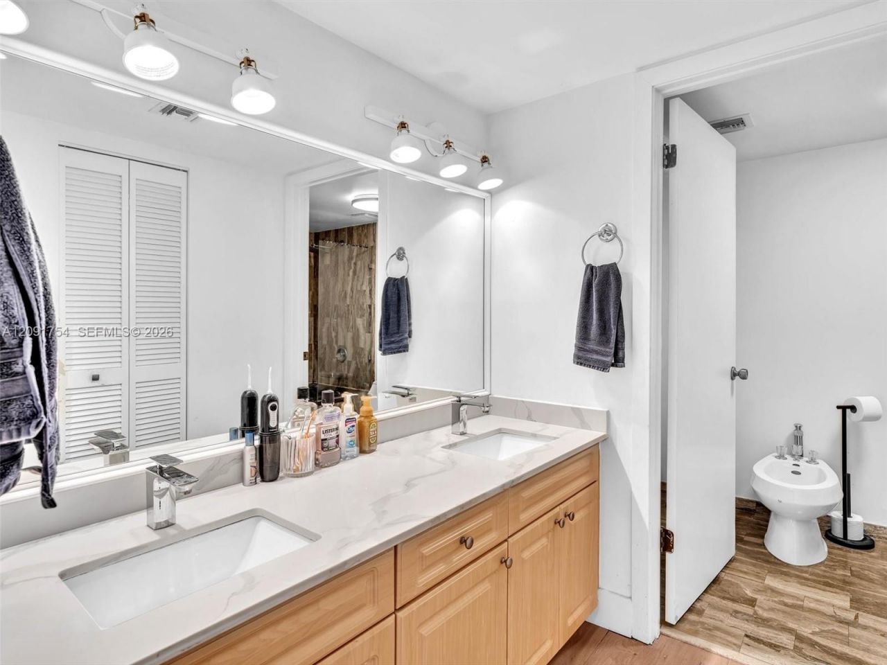 101 Ocean Lane Dr , Unit 209, Key Biscayne, FL 33149 Photo