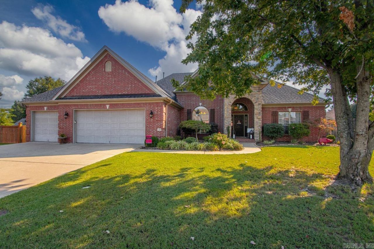 1500 South Beach Street Conway, AR 72034