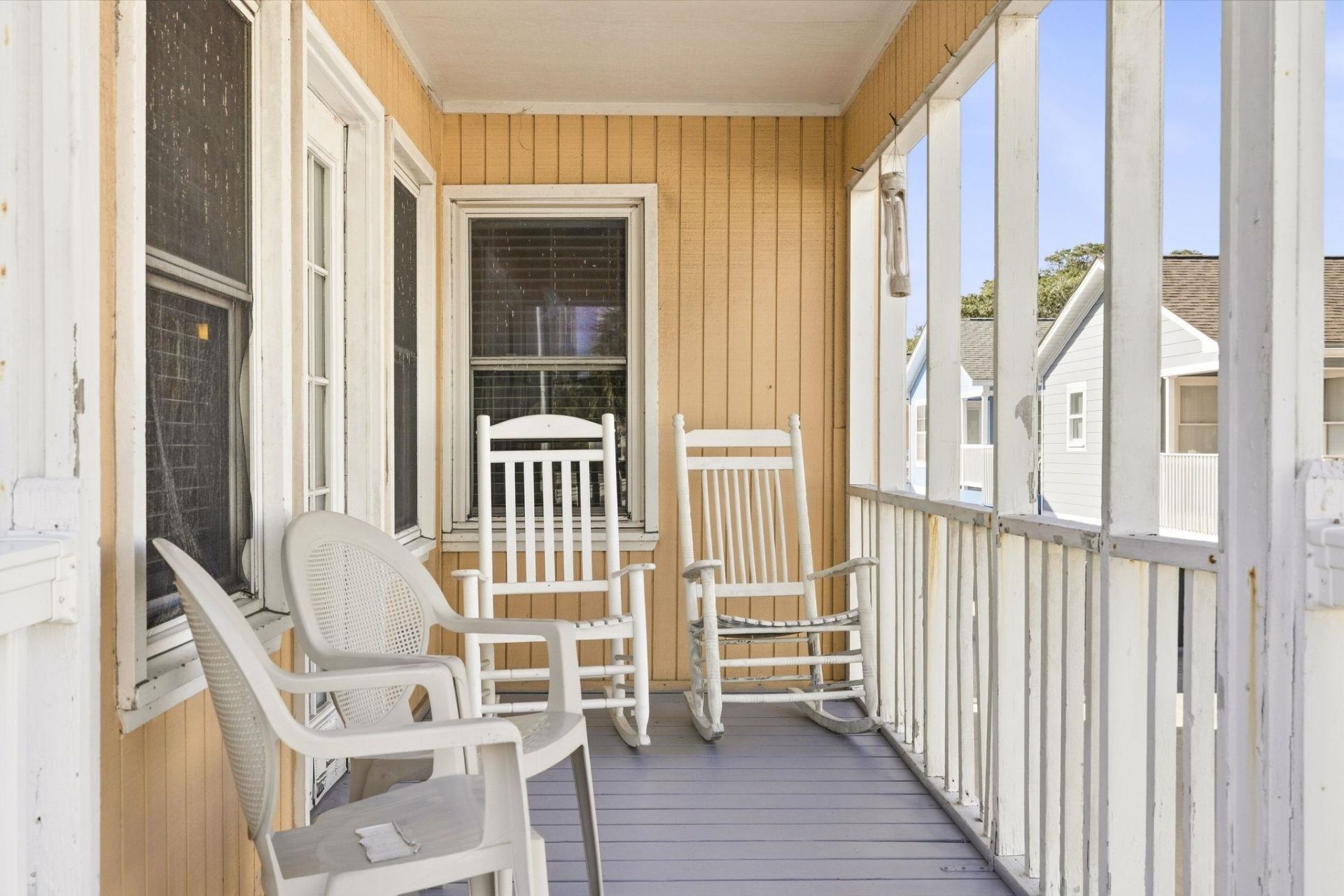 104 Sunset Square Photo 18