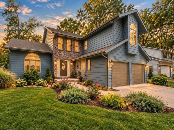 1701 Boca Lago Drive , Valparaiso, IN 46383