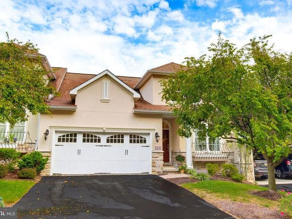 2818 MIMOSA LANE , LANCASTER, PA 17601