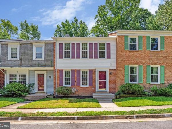 7821 GROVELAND SQUARE , SPRINGFIELD, VA 22153