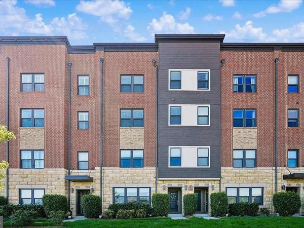 44860 TIVERTON SQUARE, ASHBURN, VA 20147