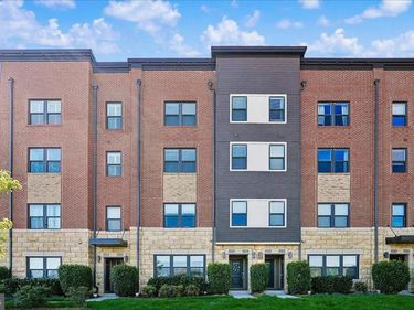 44860 TIVERTON SQUARE, ASHBURN, VA 20147
