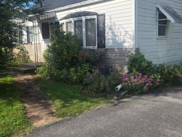 1245 CRESCENT ROAD, HAGERSTOWN, MD 21742
