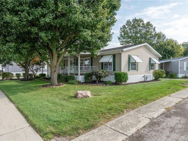 489 Oaklawn Drive, Fairborn, OH 45324