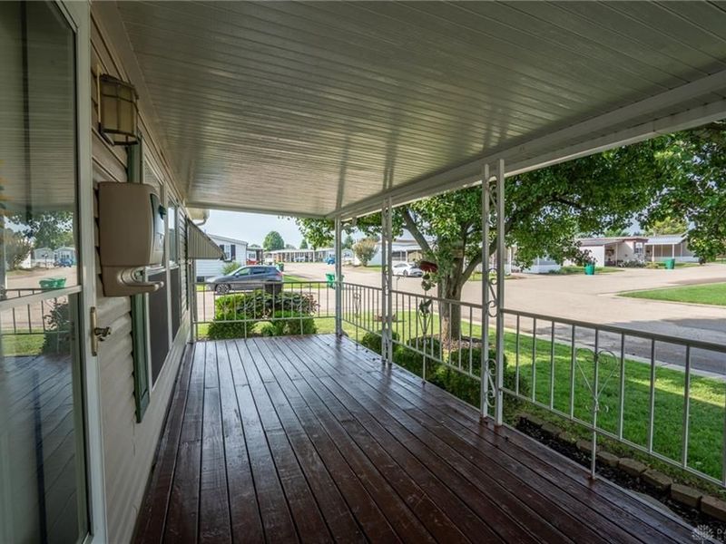 489 Oaklawn Drive, Fairborn, OH 45324 Photo 7