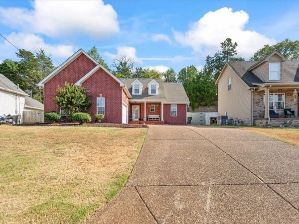 1009 Saddle Wood Dr, Mount Juliet, TN 37122