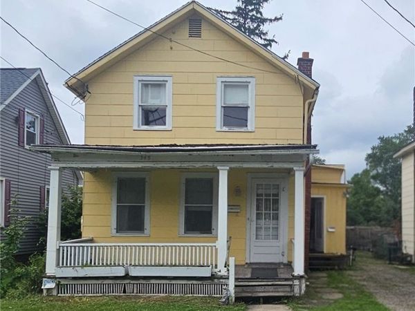 345 Pine Street , Lockport, NY 14094