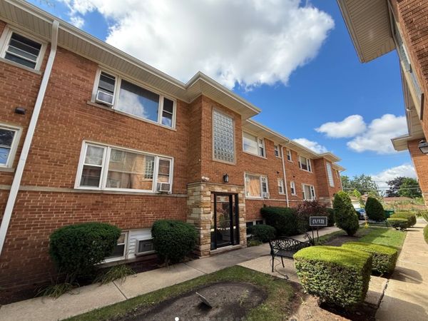 3112 Calwagner Street, Unit 1E, Franklin Park, IL 60131