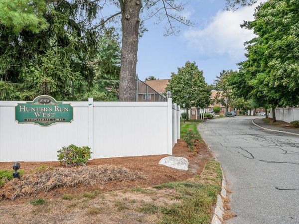 64 Steeplechase Ct, Unit 64, Haverhill, MA 01832