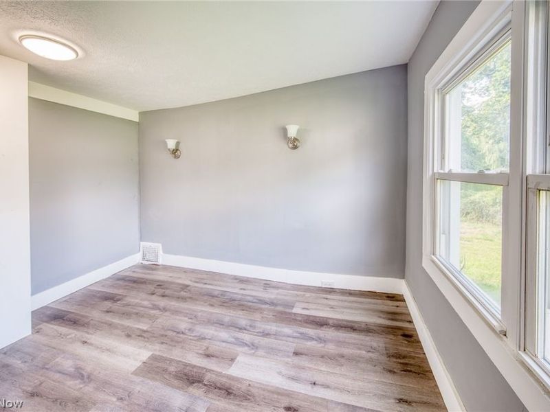 386 W Jackson Street, Painesville, OH 44077 Photo 17