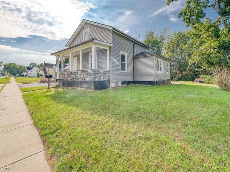 386 W Jackson Street, Painesville, OH 44077 Photo 4