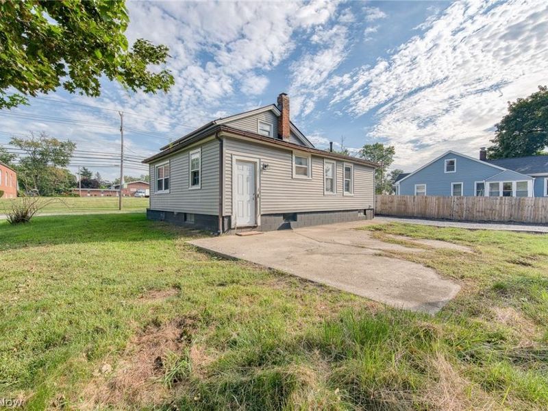 386 W Jackson Street, Painesville, OH 44077 Photo 5
