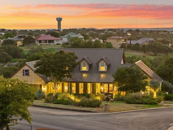 101 Diamond HL, Horseshoe Bay, TX 78657