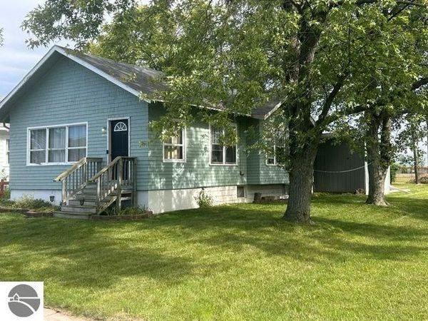 1850 Michigan Avenue, Alma, MI 48801