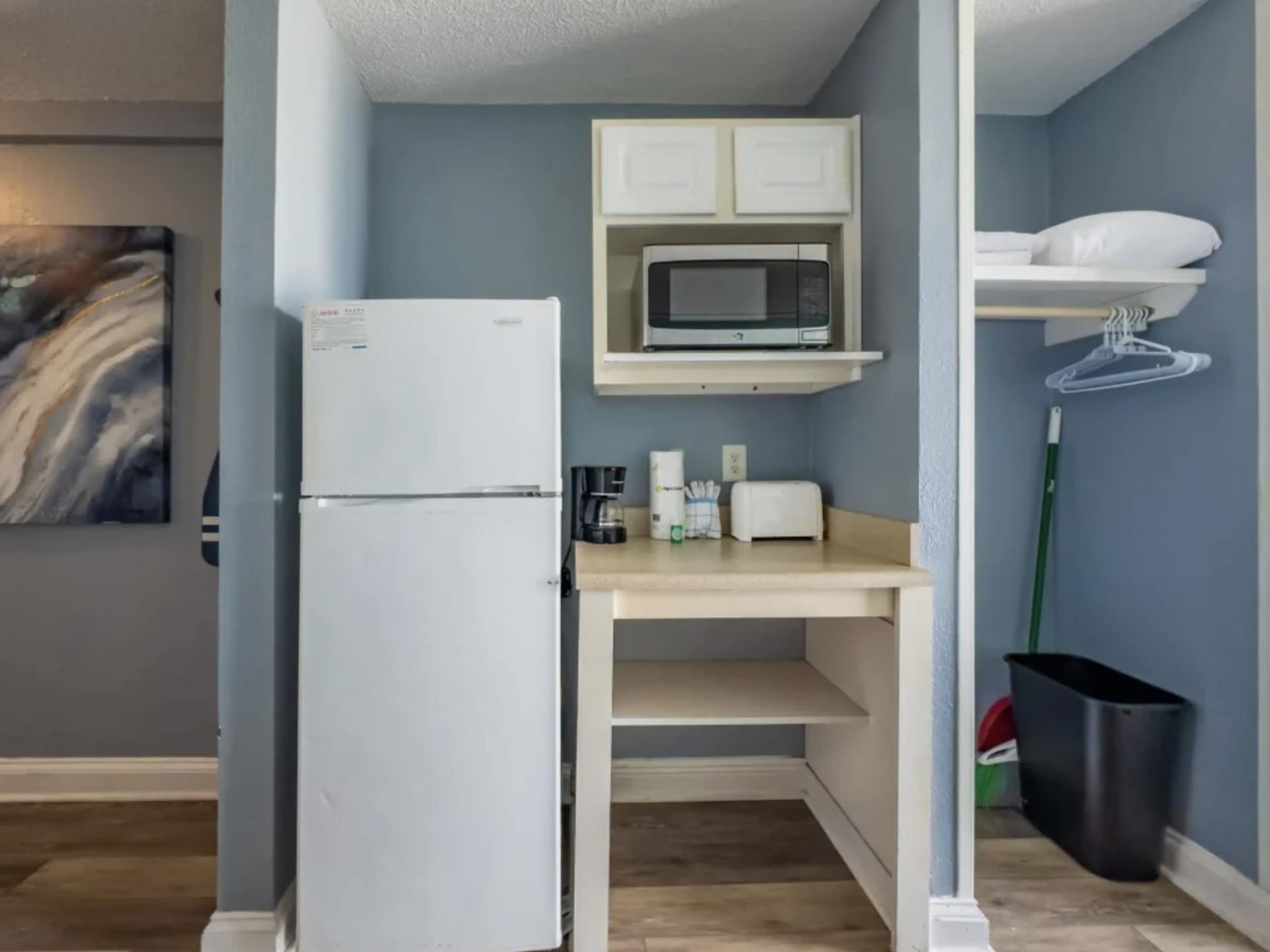 1207 S Ocean Blvd.  Photo 19
