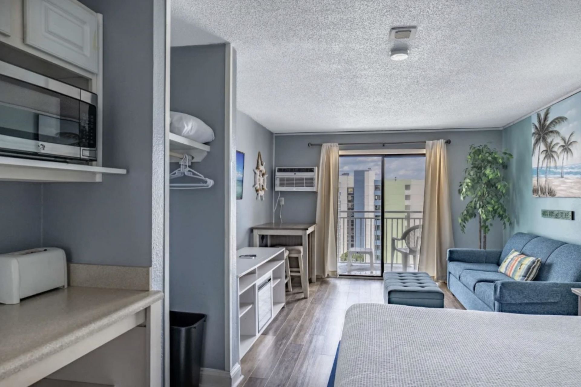 1207 S Ocean Blvd.  Photo 4