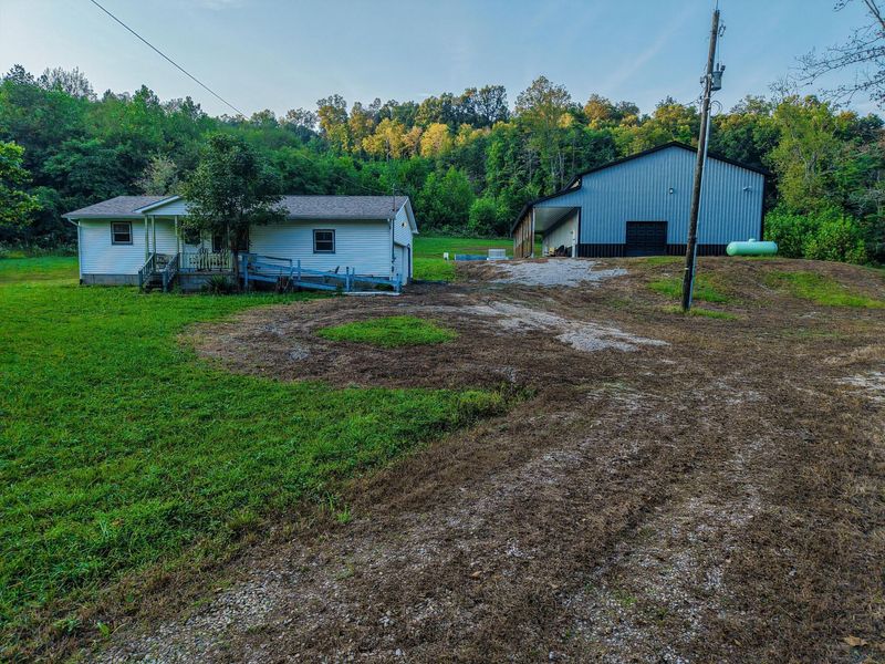 175 Comer School House Road, Oak Hill, OH 45656 Photo 2